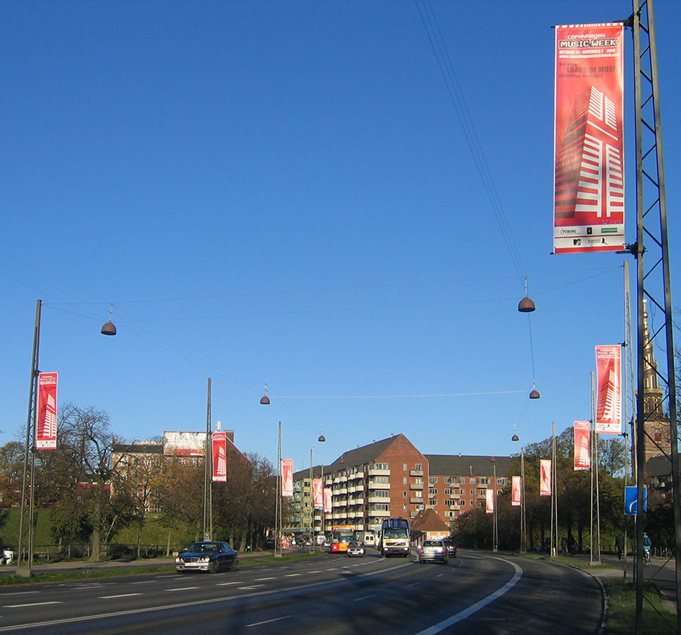 Kulturbanner.dk Copenhagen Music Week outddor reklame i København Bannere i lygtepæle city dressing